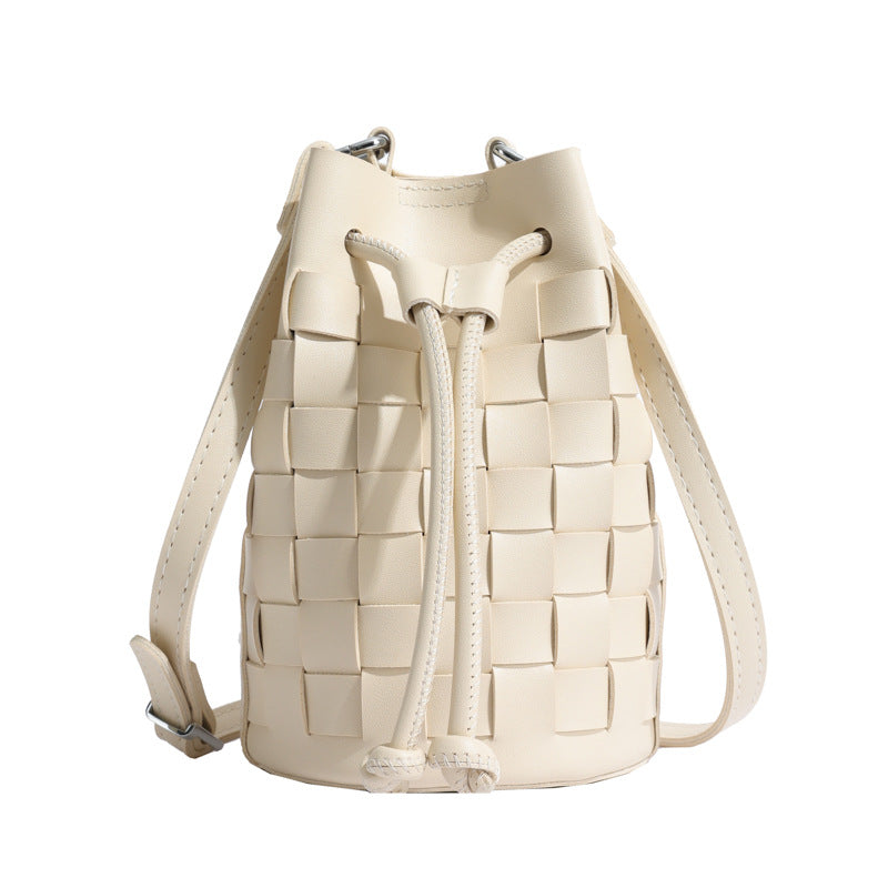 Women's Woven Bucket Shoulder Bag