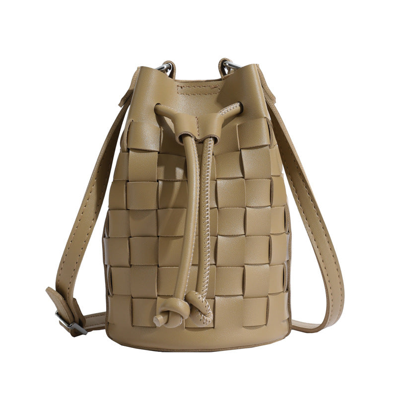 Women's Woven Bucket Shoulder Bag